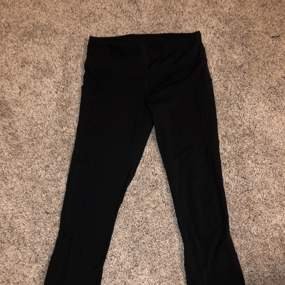 lululemon cropped leggings